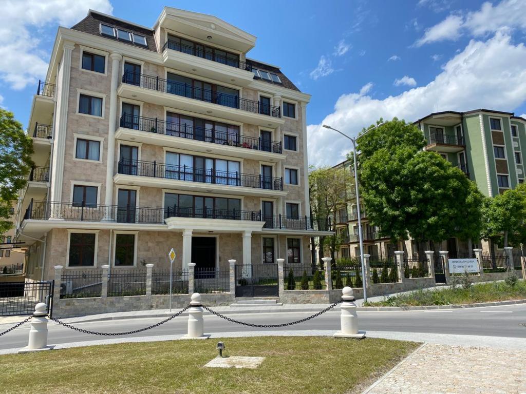 Rabi Park Residence Варна Экстерьер фото
